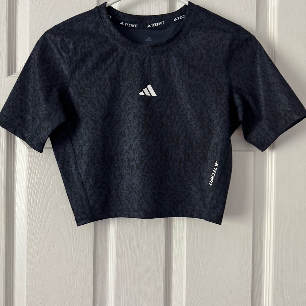 Adidas Women’s Techfit Midnight Blue Patterned Cropped Athletic Tee Size S